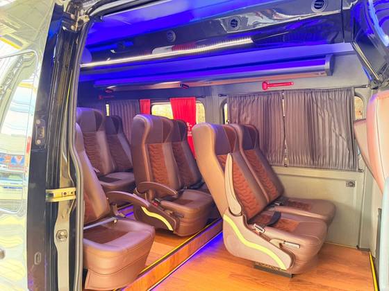 RENAULT MASTER 2.3 DCI DIESEL MINIBUS EXECUTIVE 16L L3H2 3P MANUAL RENAULT MASTER 2.3 DCI DIESEL MINIBUS EXECUTIVE 16L L3H2 3P MANUAL